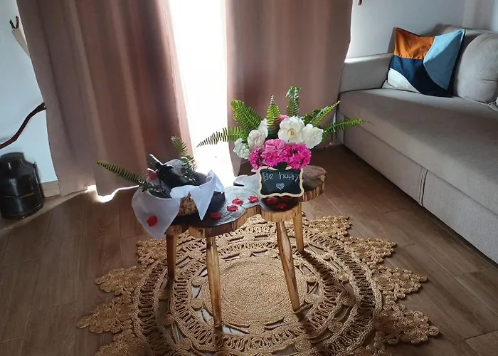 Casas Da Quinta * Santa Cruz das Flores